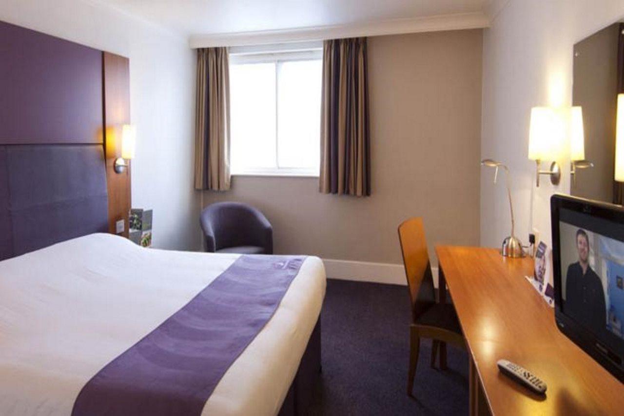 Premier Inn Nuneaton/Coventry מראה חיצוני תמונה